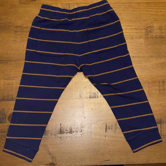 GYMBOREE - Picture 4 of 7